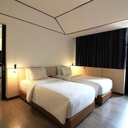 Gaia Cosmo Hotel Yogyakarta Kültér fotó