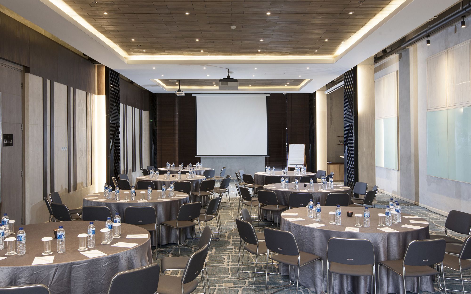 Gaia Cosmo Hotel Yogyakarta Kültér fotó